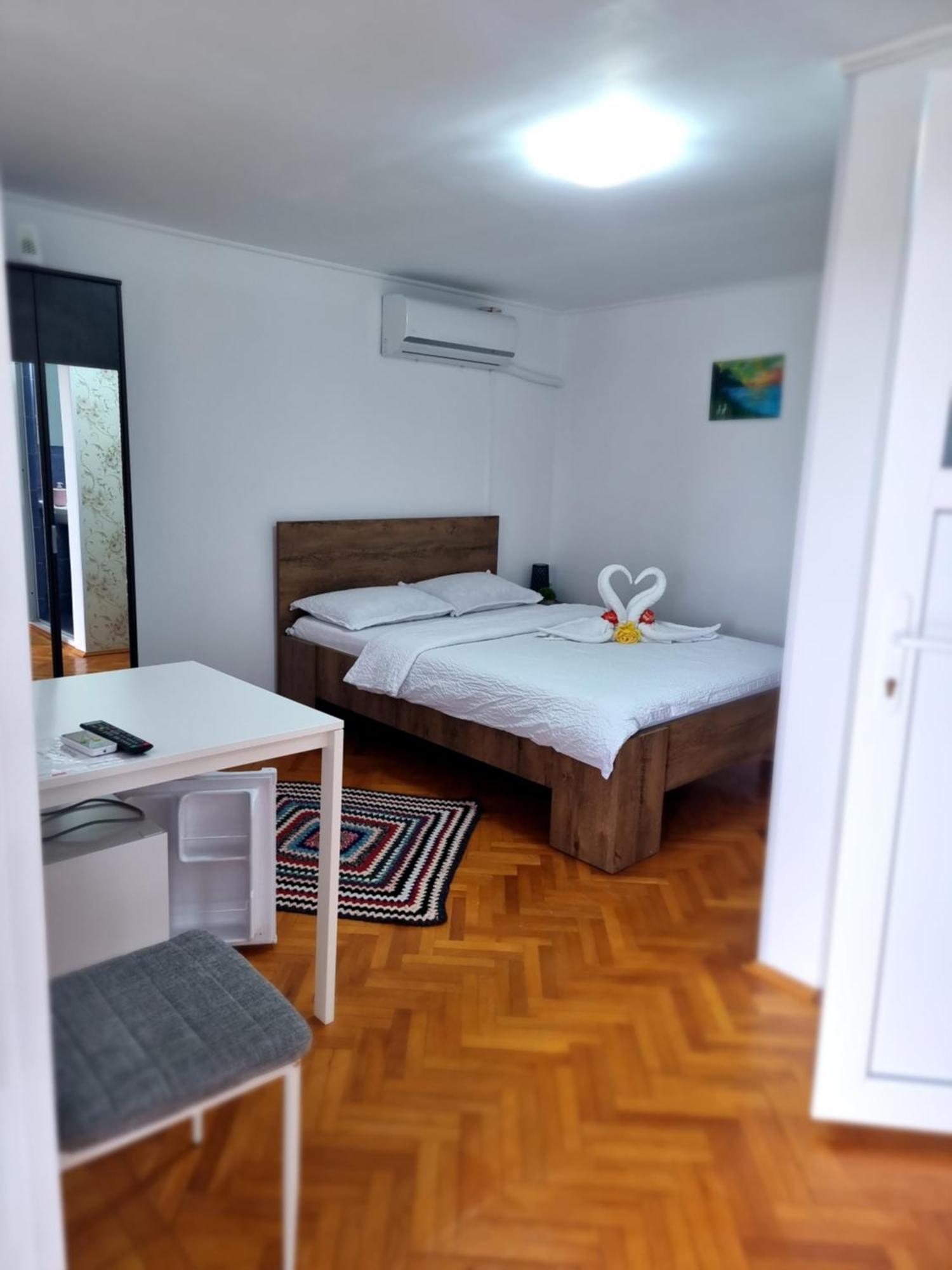 Casa Cu Trandafiri Murighiol Εξωτερικό φωτογραφία
