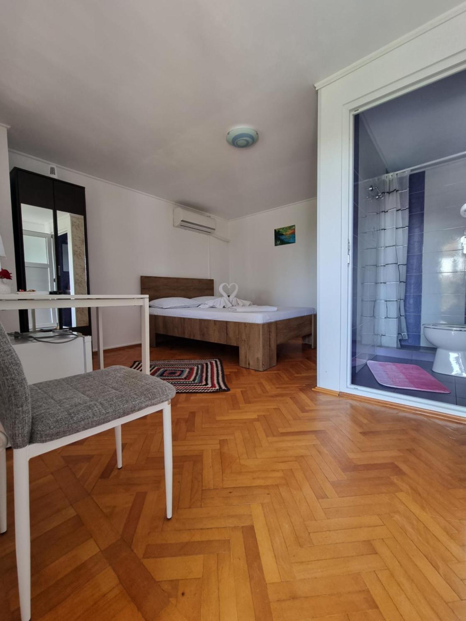 Casa Cu Trandafiri Murighiol Εξωτερικό φωτογραφία
